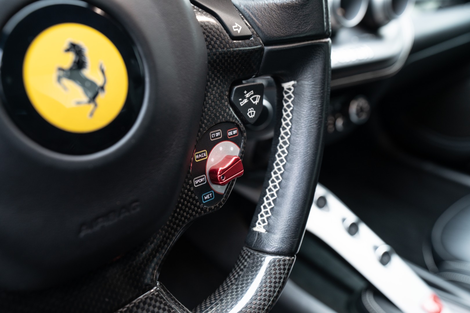 2013 FERRARI F12 BERLINETTA